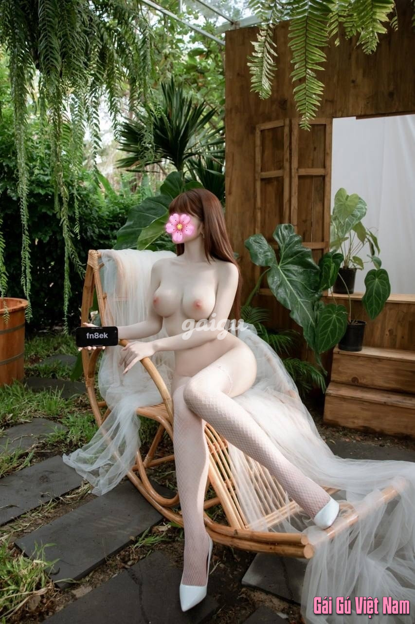 ❤️ Na Na ❤️ mặt xinh da trắng body bốc lửa